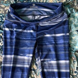 90 Degree By Reflex Navy and White Patterned Leggings